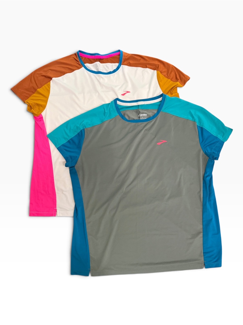 Brooks Woman’s Colorblock Performance Tee (2) - Size L